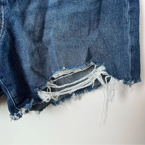 American Eagle Relaxed Mom Shorts - Picture 3 of 7